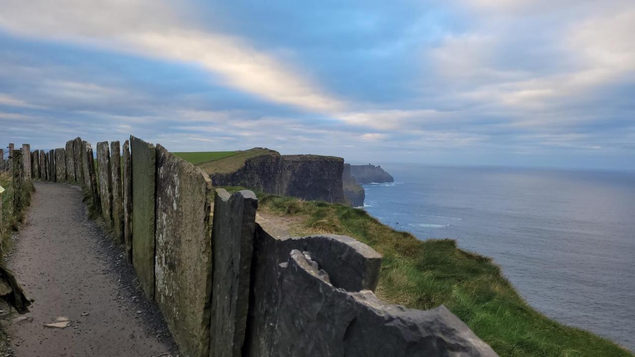 Moher Lodge ليسكانور المظهر الخارجي الصورة